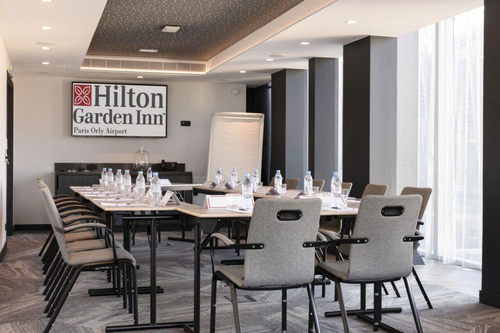 hilton-garden-orly-airport-1lieu1salle-seminaires.jpg