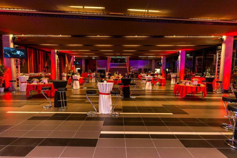 circuit-24h-mans-1lieu1salle-events.jpg