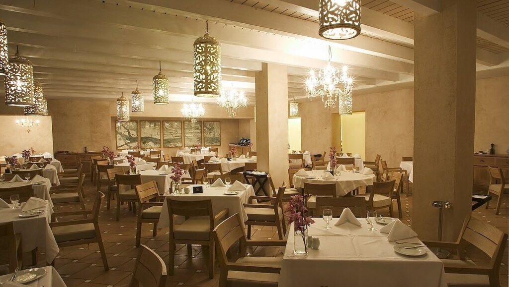lake-spa-resort-1lieu1salle-evenements.jpg