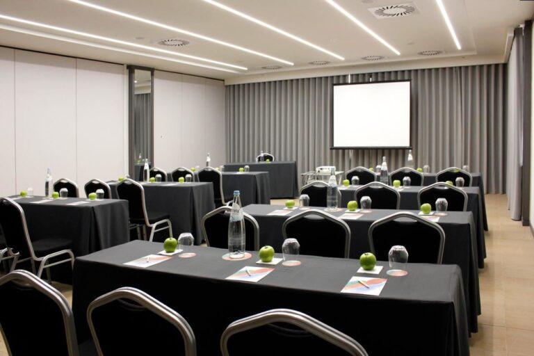 melia-castelo-branco-1lieu1salle-conference.jpg