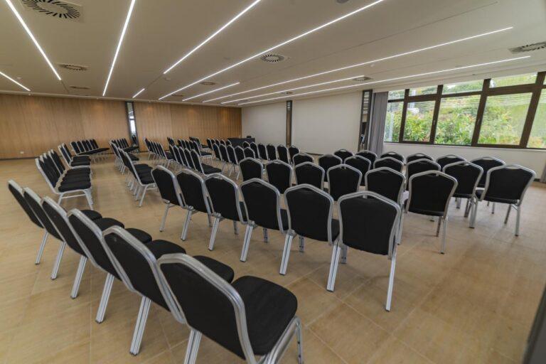 melia-castelo-branco-1lieu1salle-meeting.jpg
