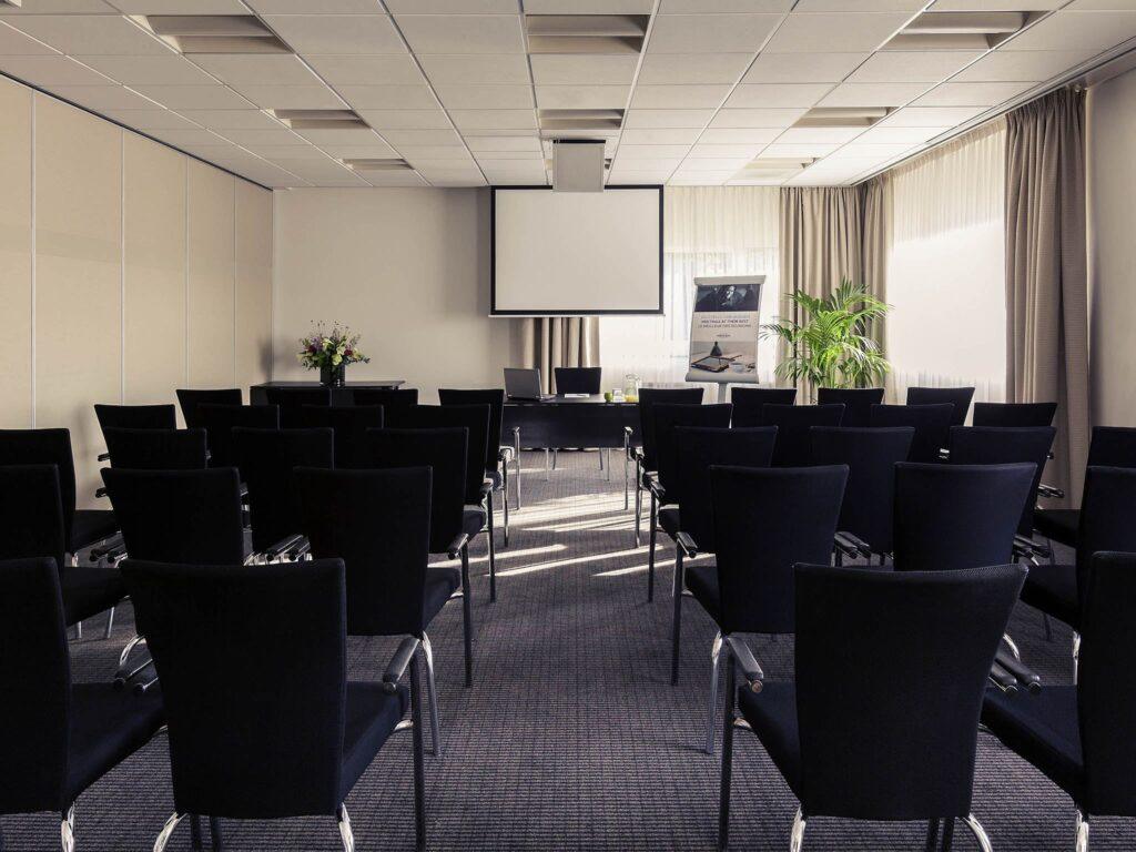 http://www.accorhotels.com/1315