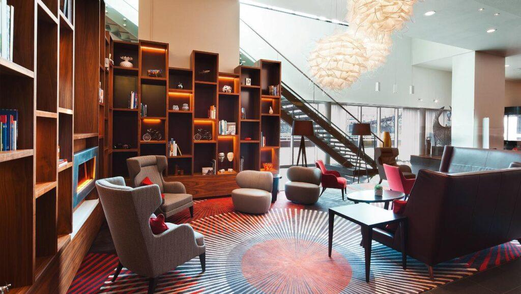 movenpick-amsterdam-city-centre-1lieu1salle-events.jpg