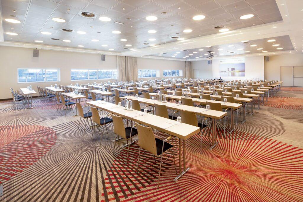 movenpick-amsterdam-city-centre-1lieu1salle-seminaire.jpg