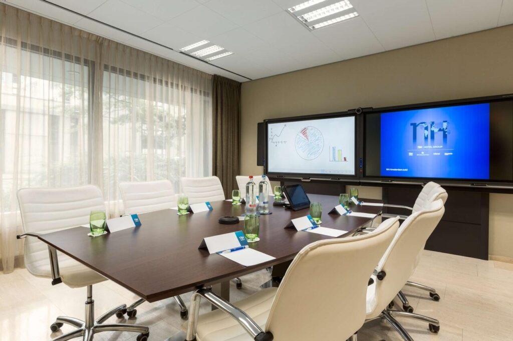 nh-amsterdam-zuid-1lieu1salle-conferences.jpg