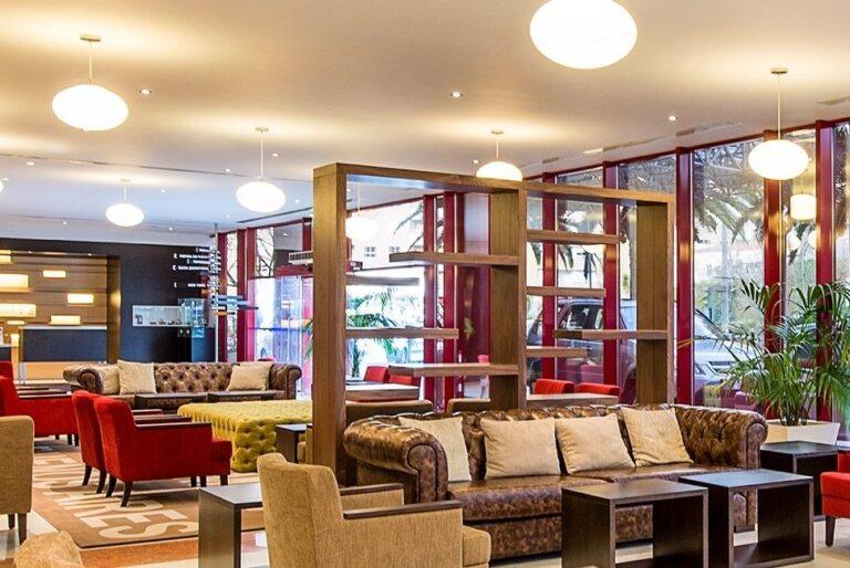 tryp-coimbra-1lieu1salle-event.jpg