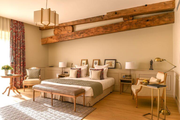 3000X2000_PX_72_DPI-Rooms-suite-Chais-Monnet-@Guillaume-de-Laubier-121.jpg