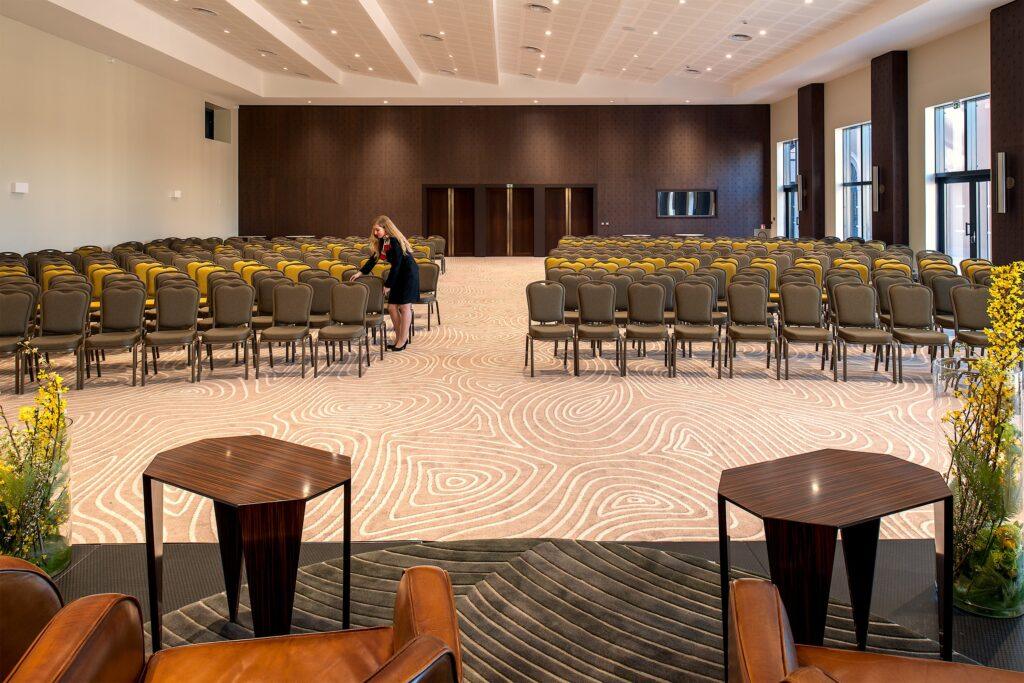 3000X2000_PX_72_DPI-Union-Ball-Room-Seminar-Rooms-Chais-Monnet-@Guillaume-de-Laubier-1604.jpg