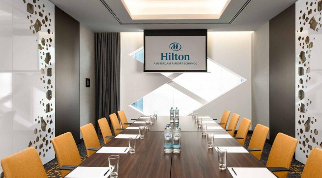 hilton-amsterdam-schiphol-1lieu1salle-conferences.jpg