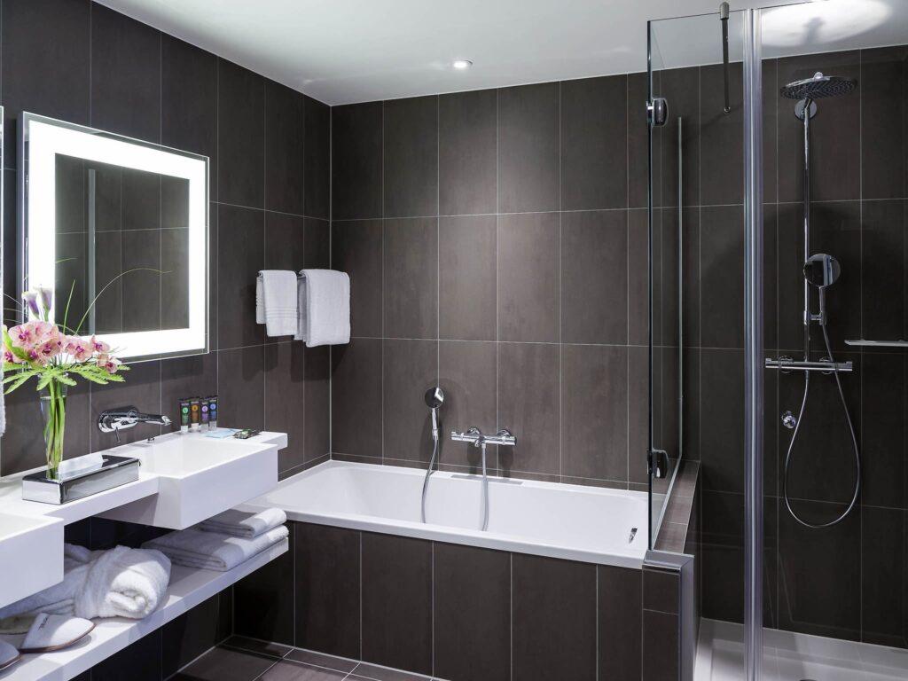 http://www.accorhotels.com/7060