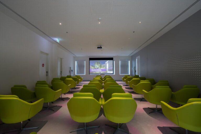 park-inn-amsterdam-city-west-1lieu1salle-meetings.jpg