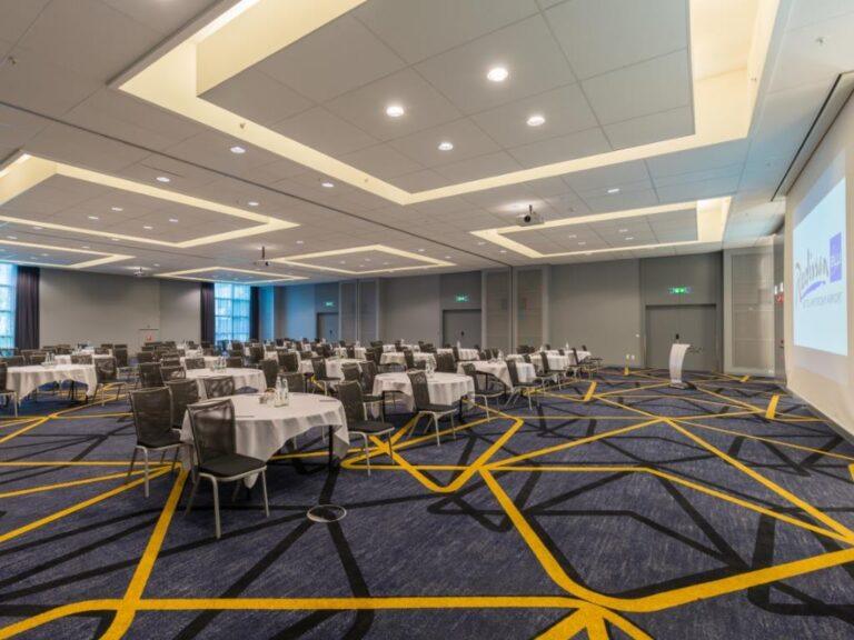 radisson-amsterdam-airport-1lieu1salle-conference.jpg