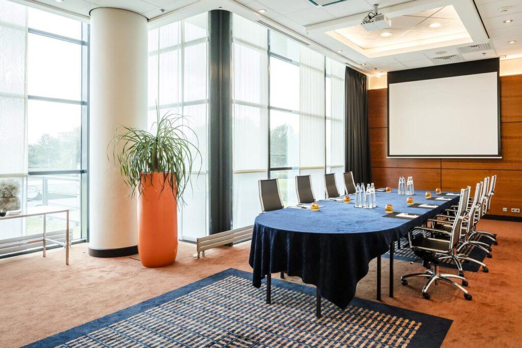 radisson-amsterdam-airport-1lieu1salle-seminaires.jpg