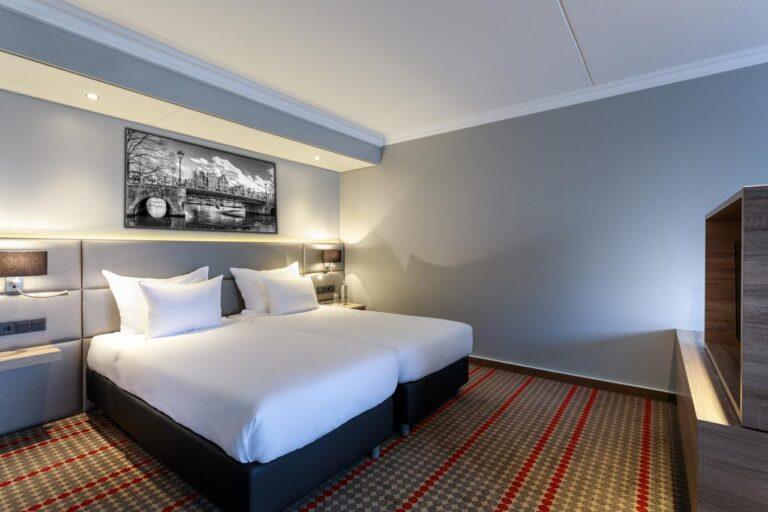 ramada-amsterdam-schiphol-1lieu1salle-evenements.jpg