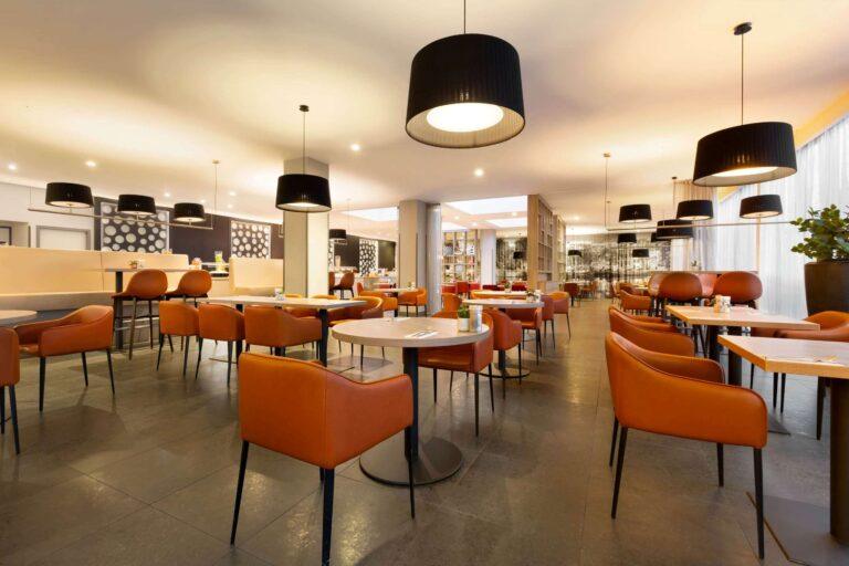 ramada-amsterdam-schiphol-1lieu1salle-meeting.jpg
