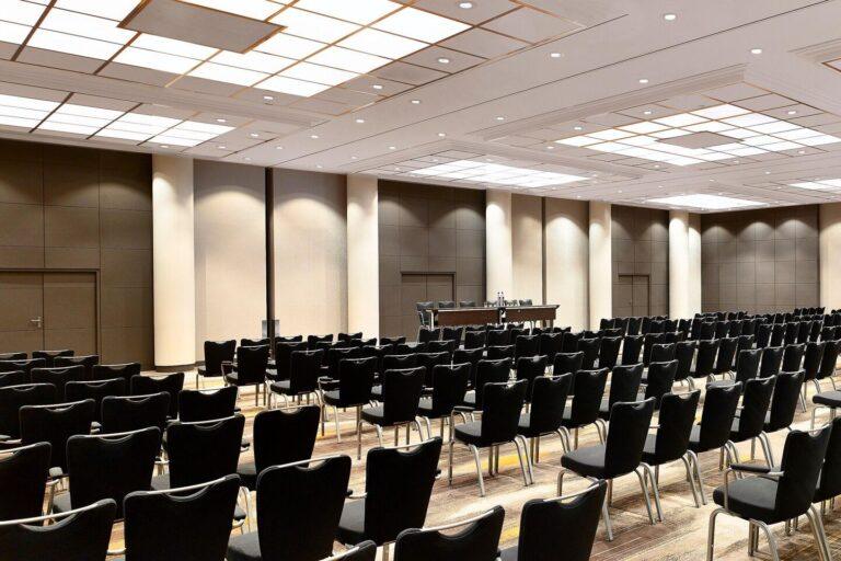sheraton-amsterdam-airport-1lieu1salle-meeting.jpg