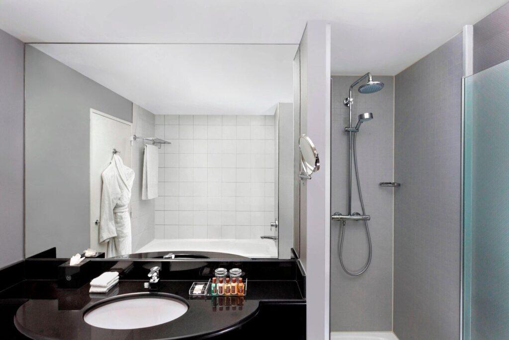 sheraton-amsterdam-airport-1lieu1salle-reunion.jpg