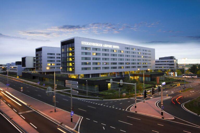 steigenberger-airport-amsterdam-1lieu1salle-event.jpg