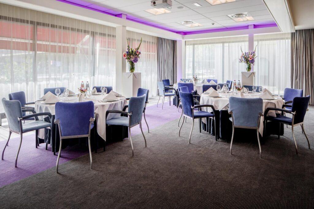 holiday-inn-eindhoven-1lieu1salle-conferences.jpg