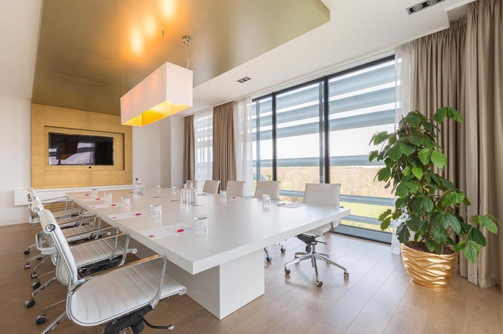 leonardo-royal-den-haag-1lieu1salle-meetings.jpg