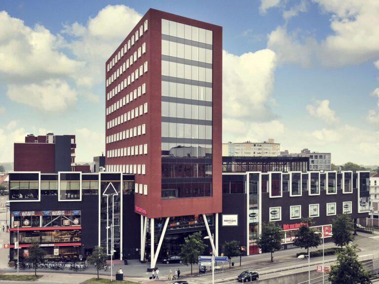 https://www.accorhotels.com/8996