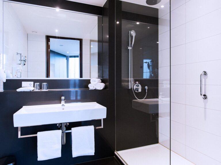 http://www.accorhotels.com/8996