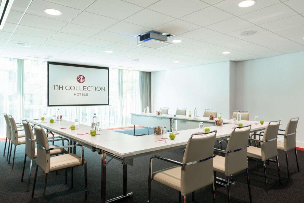 nh-collection-eindhoven-centre-1lieu1salle-conferences.jpg
