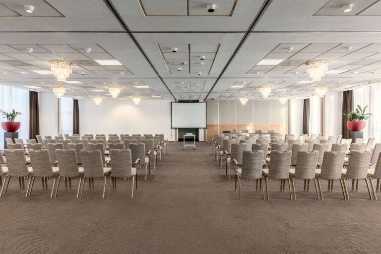 nh-maastricht-1lieu1salle-conference.jpg