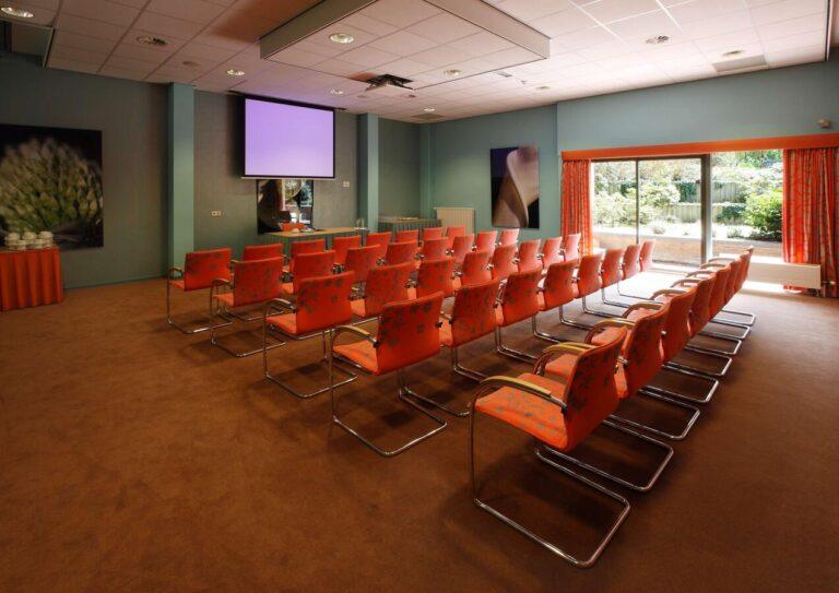 nh-veluwe-sparrenhorst-1lieu1salle-seminaire.jpg