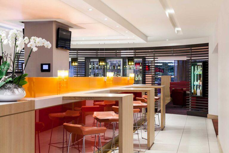 novotel-rotterdam-brainpark-1lieu1salle-meeting.jpg