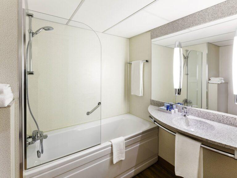 code 1134, Rotterdam Brainpark Novotel, executive room, bathroom