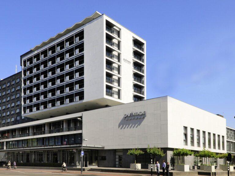 https://all.accor.com/5374