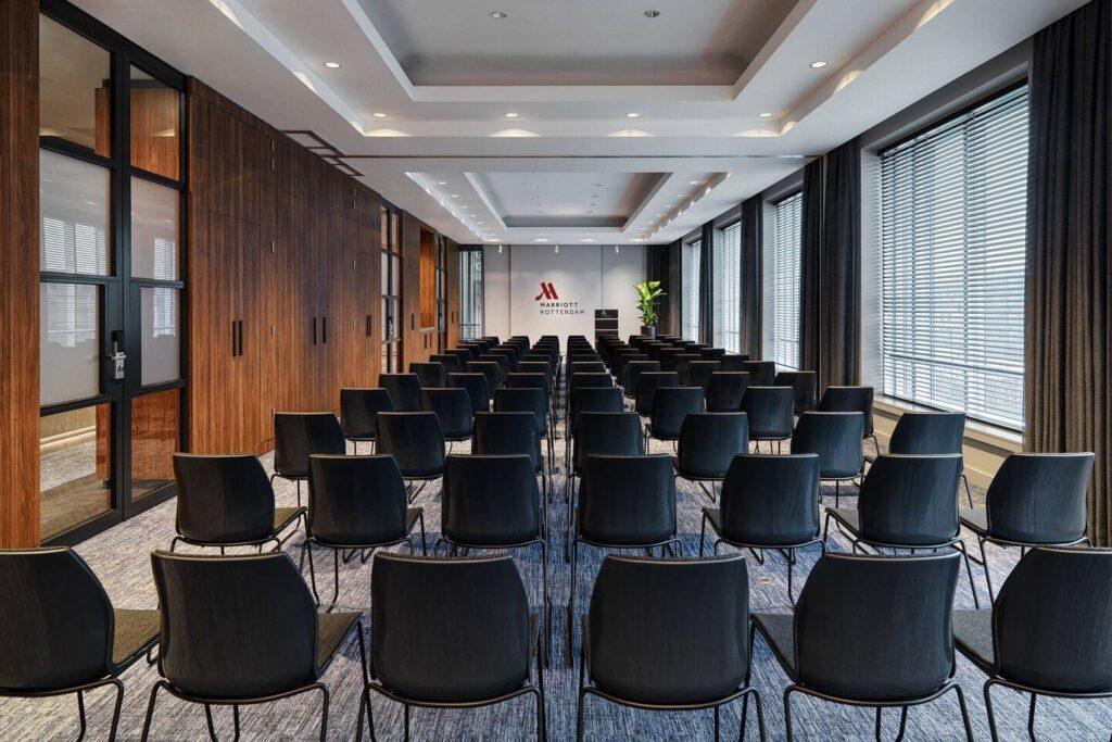 rotterdam-marriott-1lieu1salle-conference.jpg