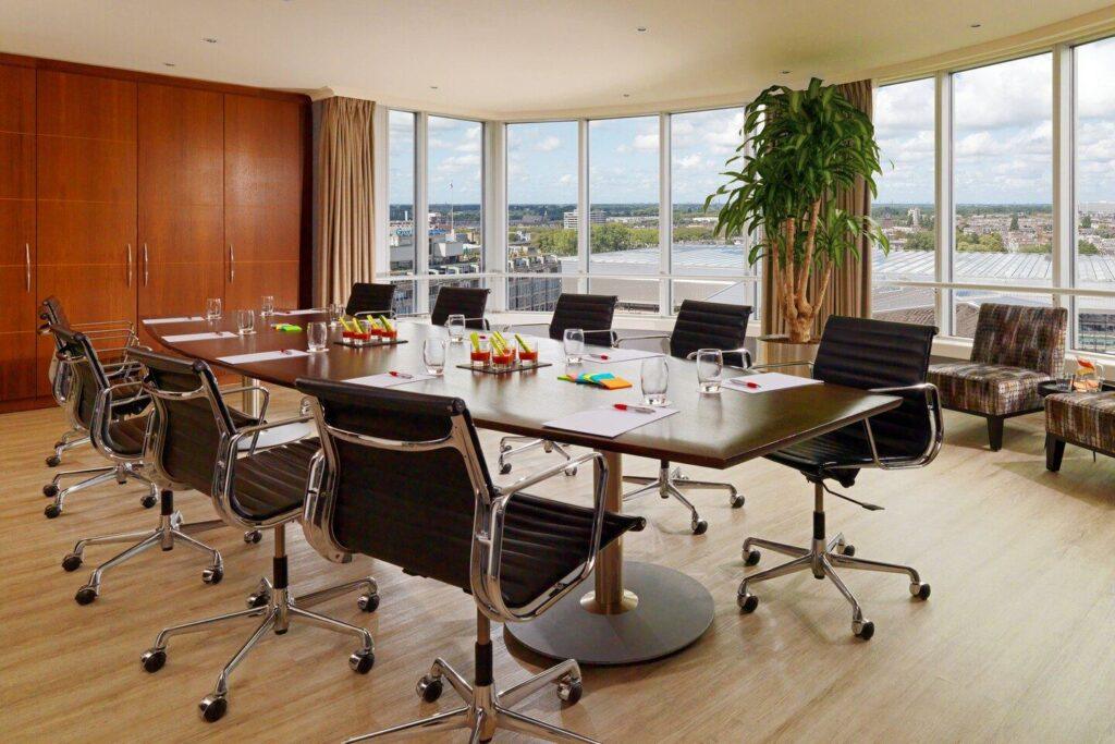 rotterdam-marriott-1lieu1salle-congres.jpg