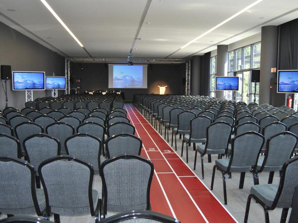 melia-braga-1lieu1salle-conference.jpg