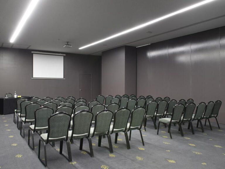 melia-braga-1lieu1salle-seminaires.jpg