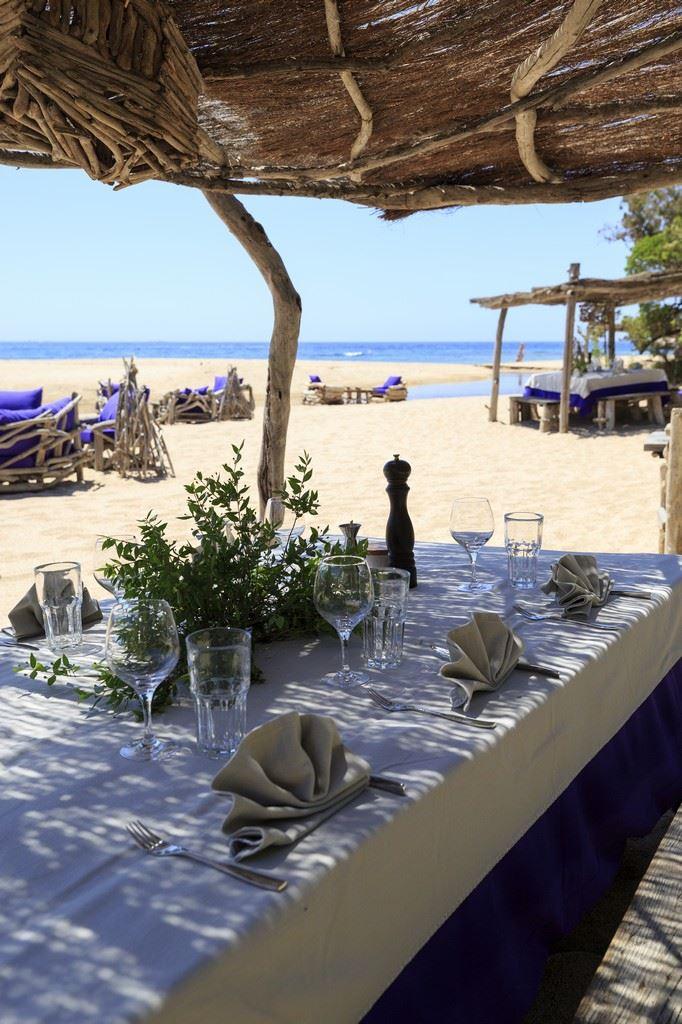 France, Corse du Sud (2A), Domaine de Murtoli, Restaurant de la Grande Plage