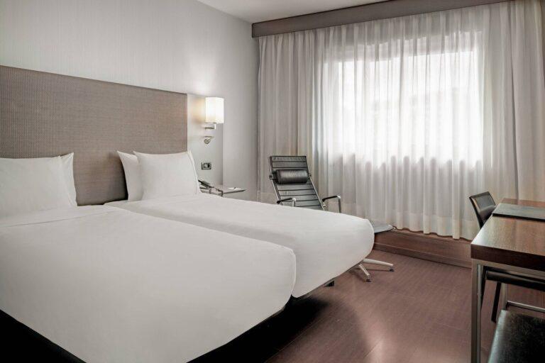 ac-hotel-porto-1lieu1salle-evenement.jpg