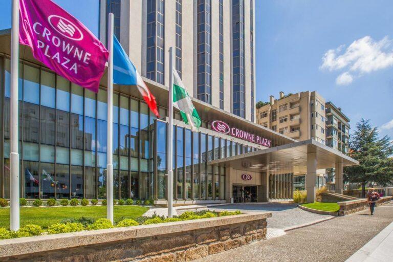 crowne-plaza-porto-1lieu1salle-evenement.jpg