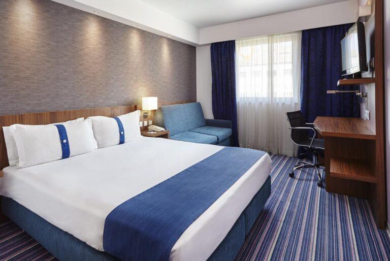 holiday-inn-express-alfragide-1lieu1salle-reunion.jpg
