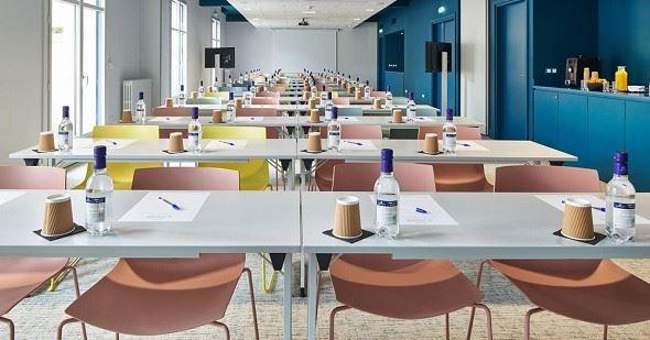 hotel-spa-splendid-1lieu1salle-conference.jpg