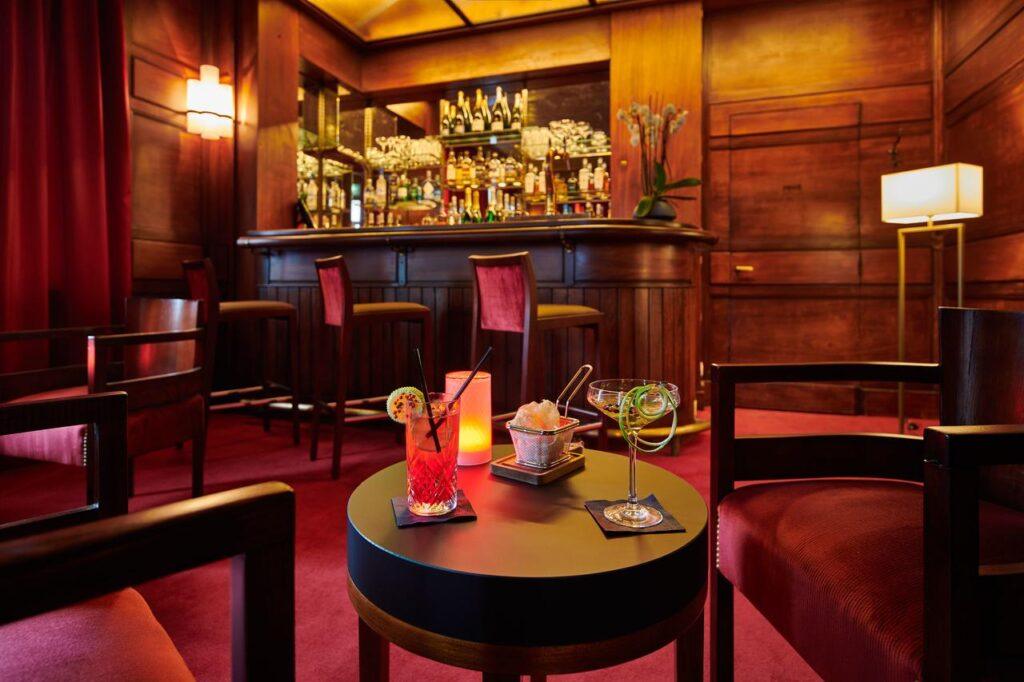 hotel-spa-splendid-1lieu1salle-seminaire.jpg