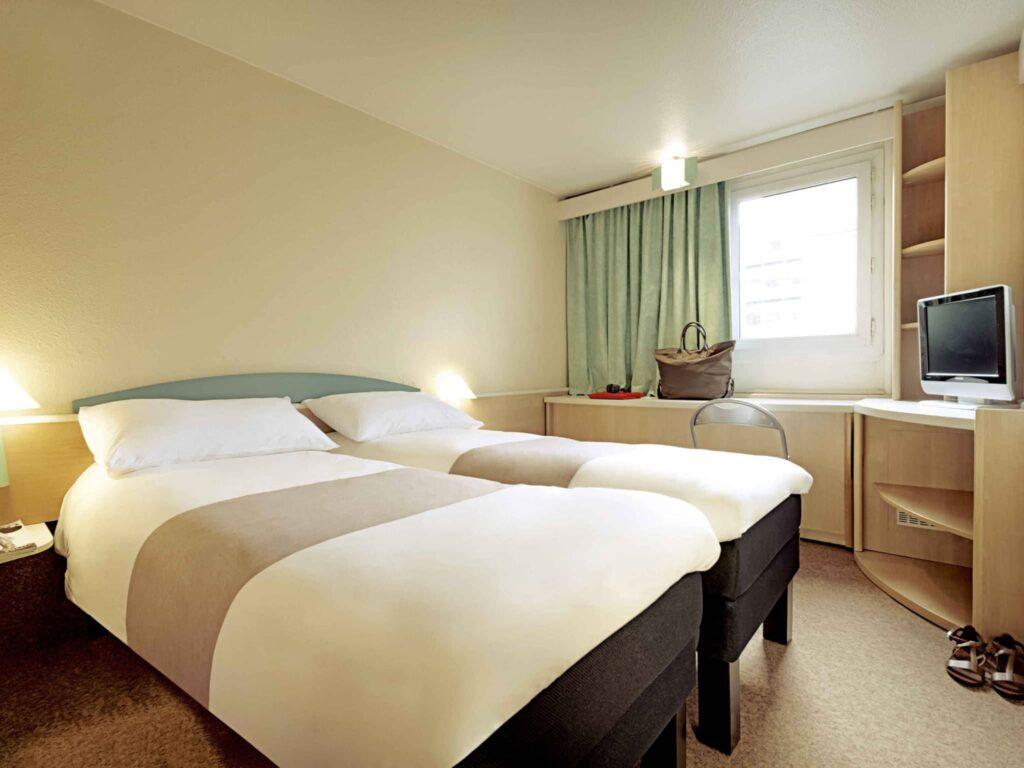 http://www.accorhotels.com/1275