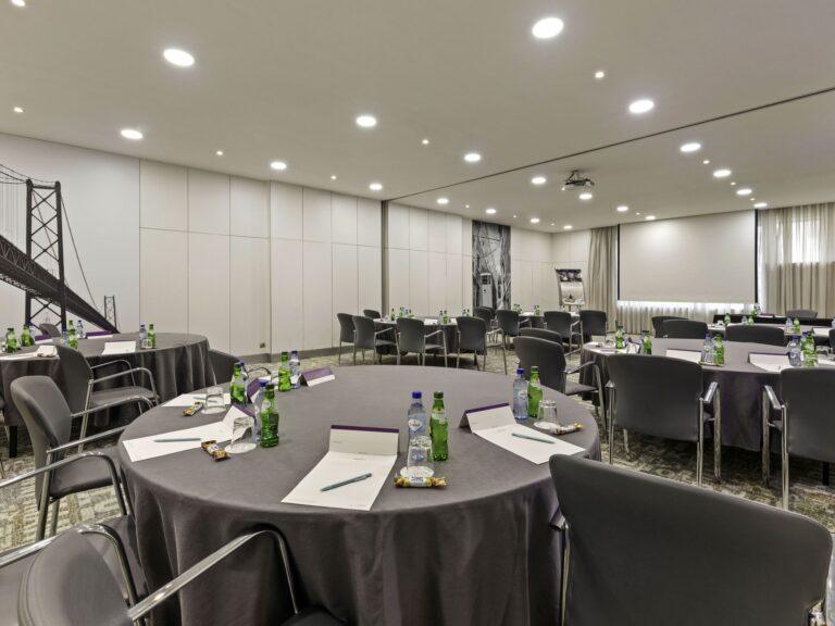 https://all.accor.com/3346
