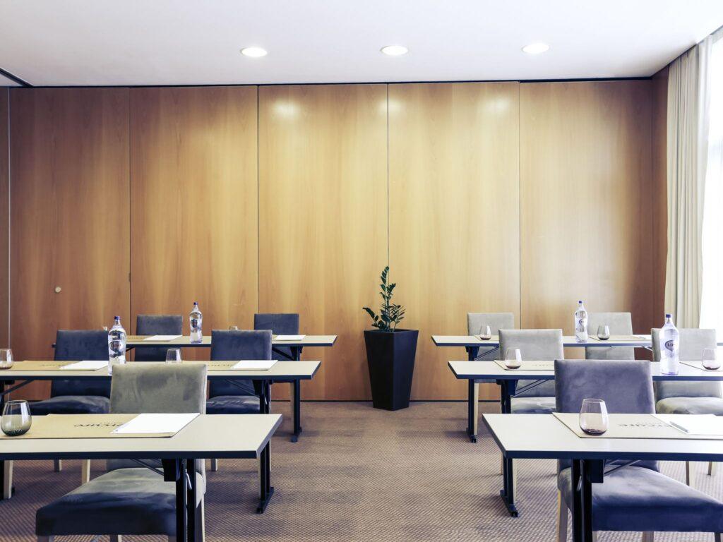 http://www.accorhotels.com/3347