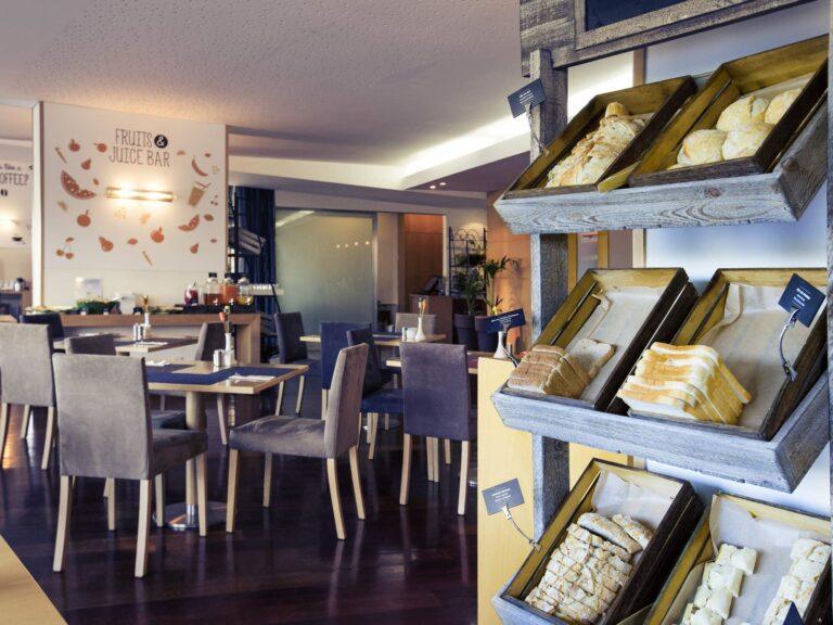 https://www.accorhotels.com/3347