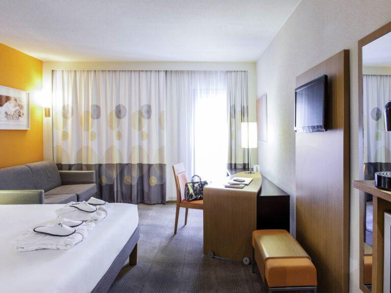 double bedroom