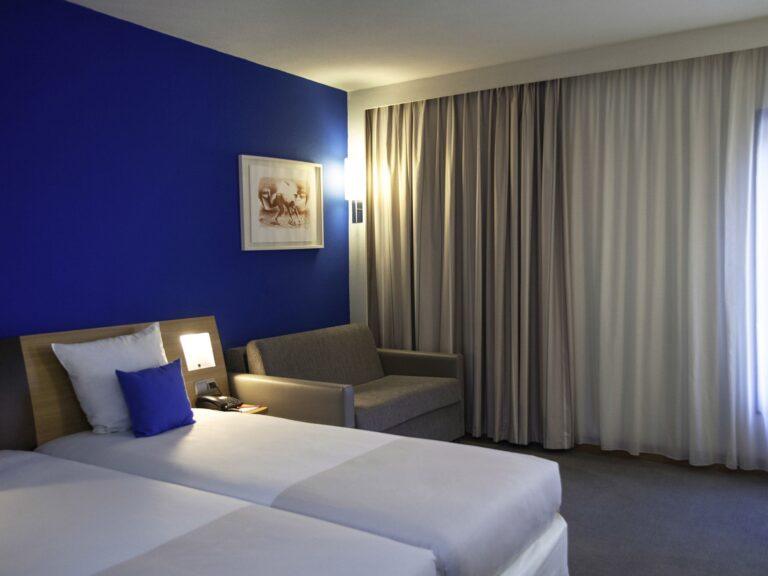 http://www.accorhotels.com/0784