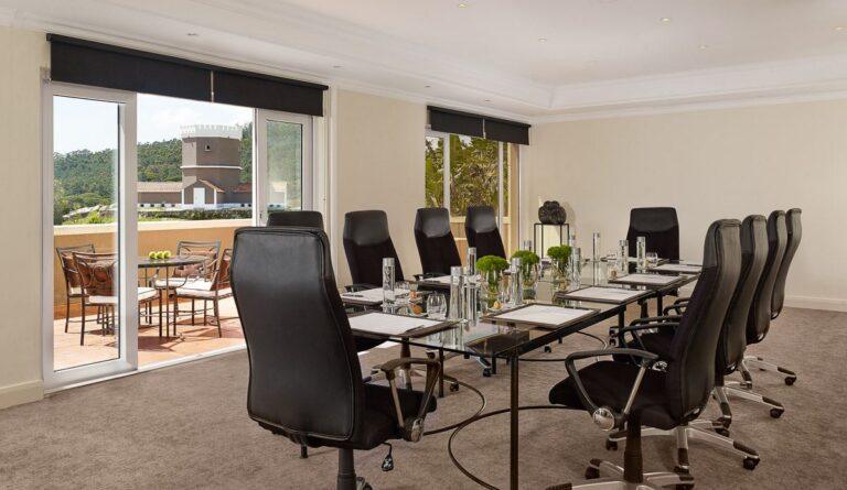 penha-longa-resort-1lieu1salle-meeting.jpg