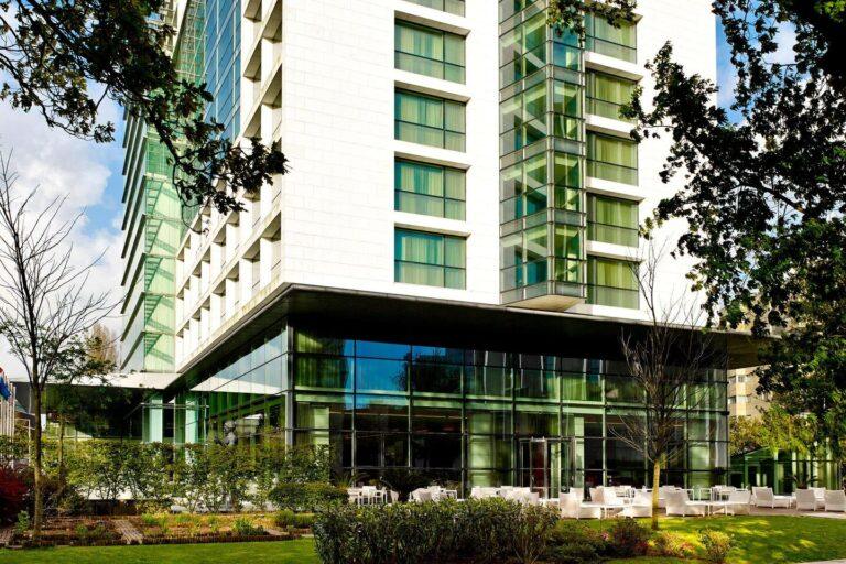 sheraton-porto-1lieu1salle-evenement.jpg